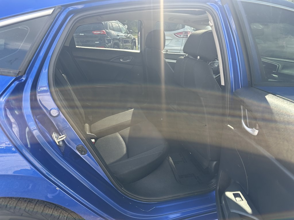 2017 Honda Civic Image 19