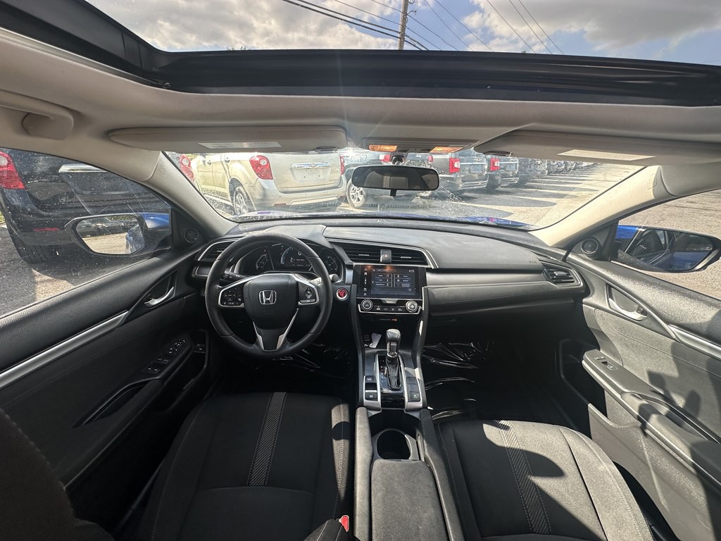 2017 Honda Civic Image 21