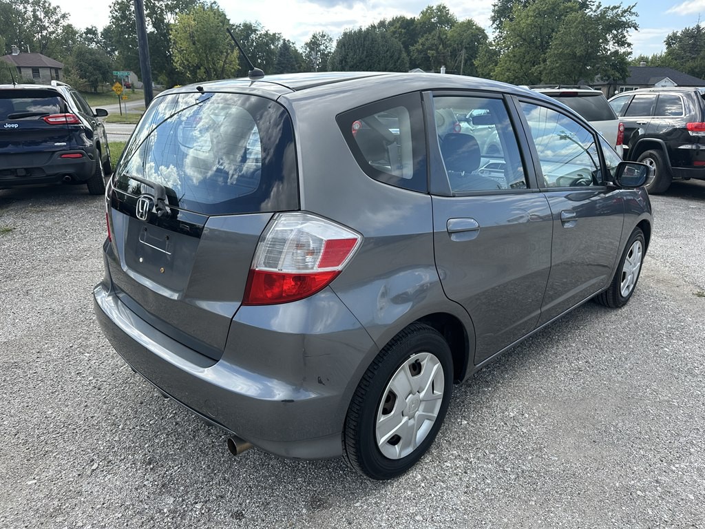 2013 Honda Fit Image 3
