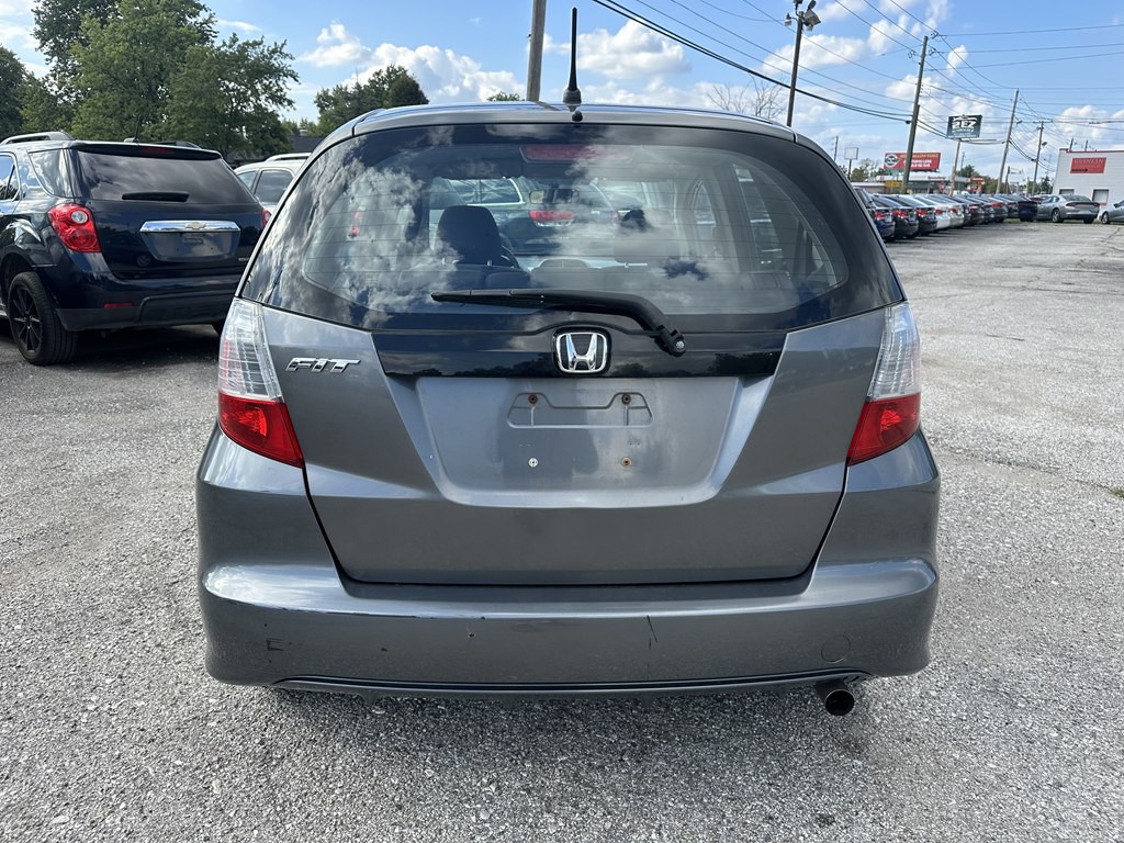 2013 Honda Fit Image 4