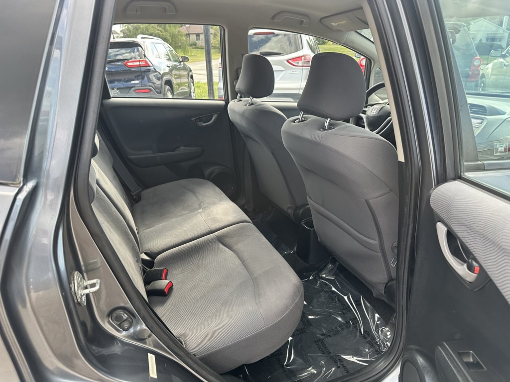 2013 Honda Fit Image 17