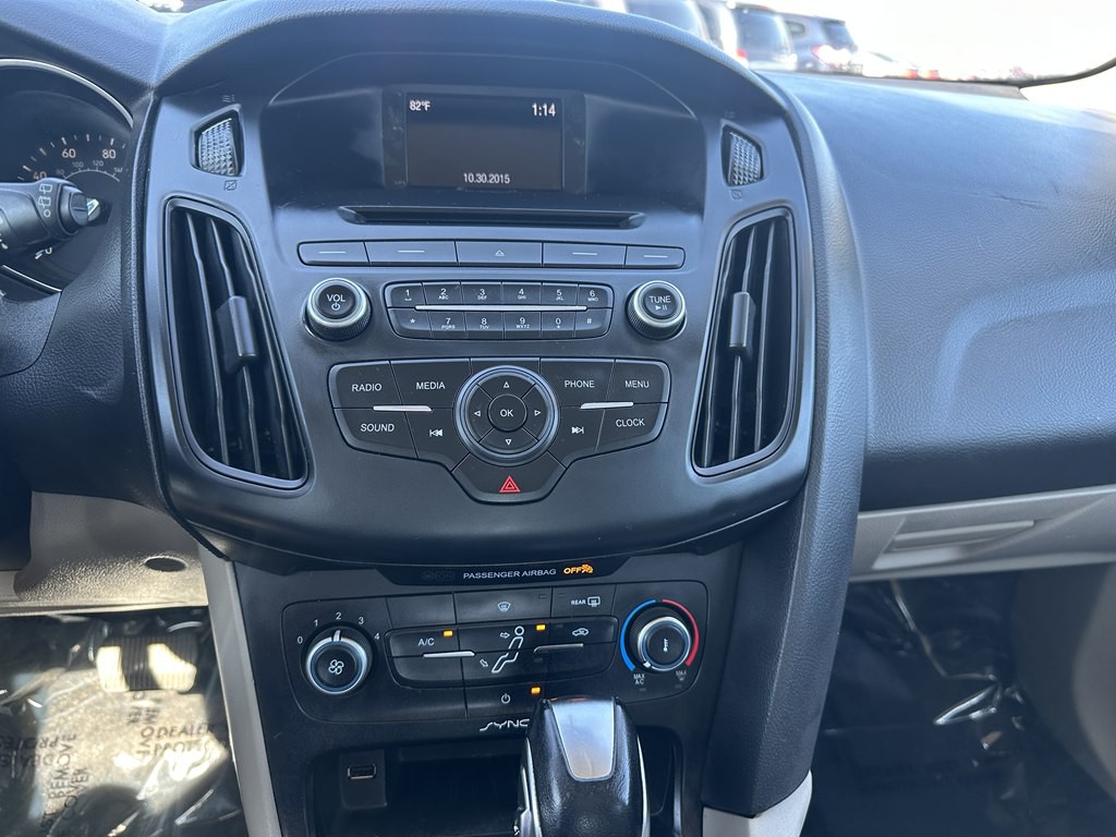 2016 Ford Focus Image 12