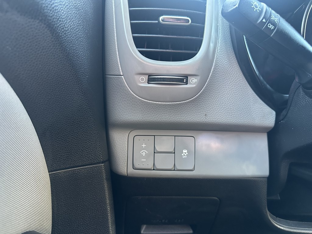 2014 Kia Soul Image 14
