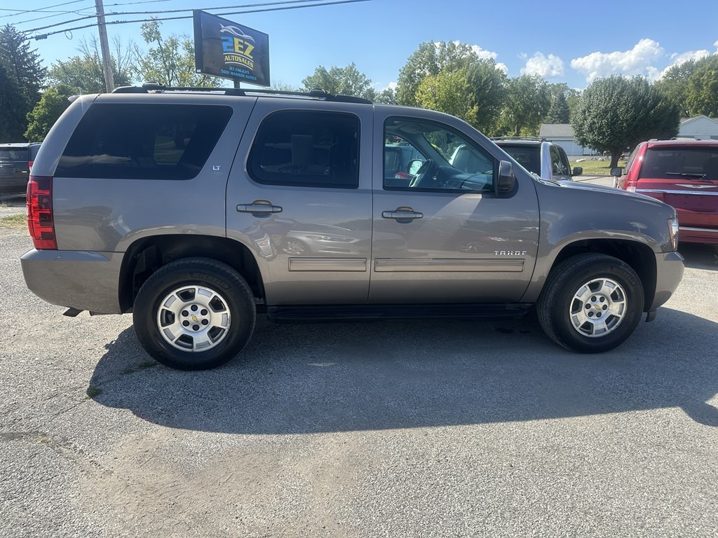 2013 Chevrolet Tahoe Image 2
