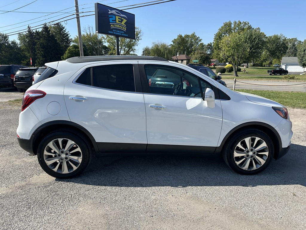 2017 Buick Enclave Image 2