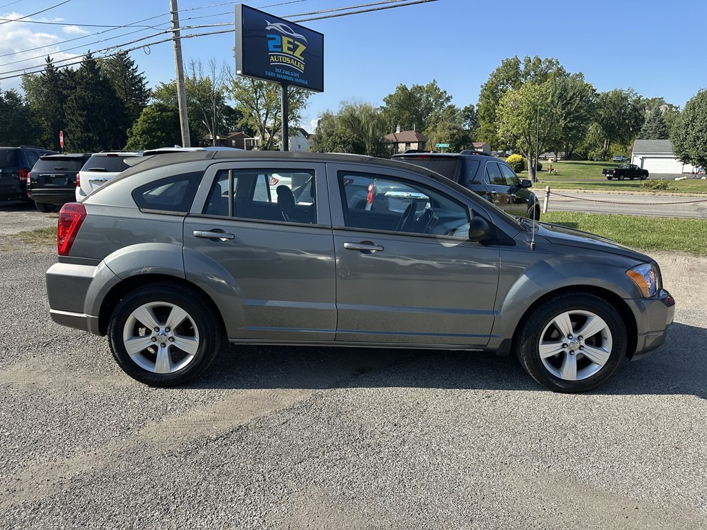 2011 Dodge Caliber Image 2