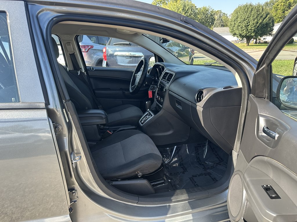 2011 Dodge Caliber Image 17