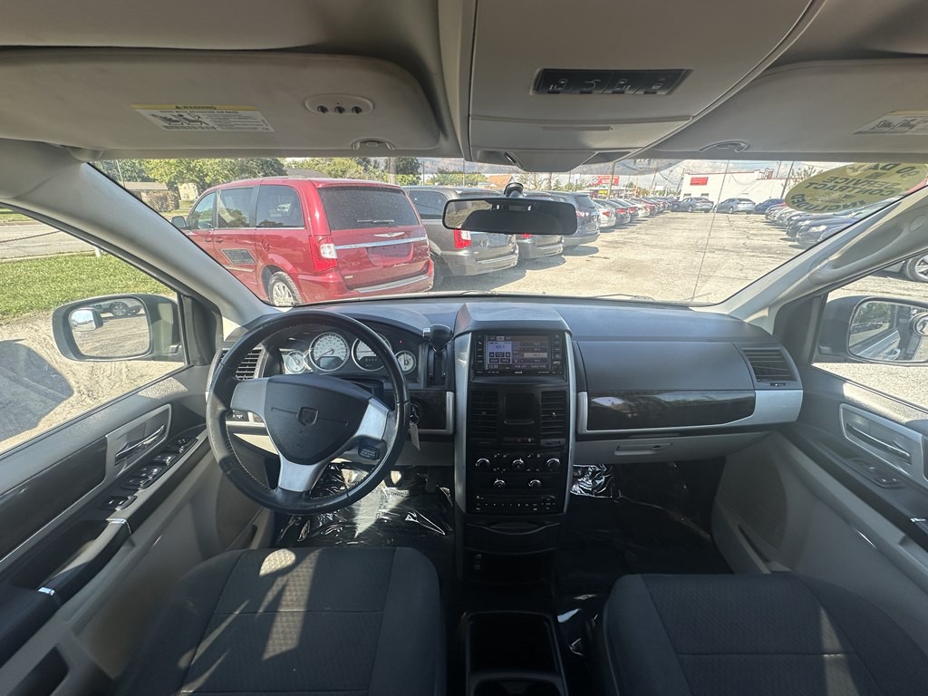 2010 Dodge Grand Caravan Image 19