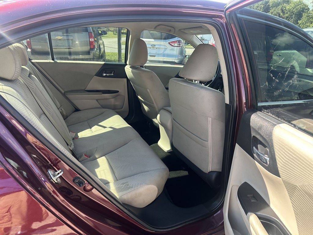 2016 Honda Accord Image 19