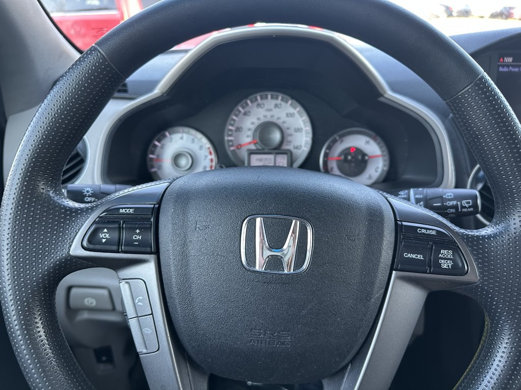 2015 Honda Pilot Image 11