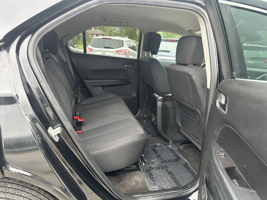 2016 Chevrolet Equinox Image 18