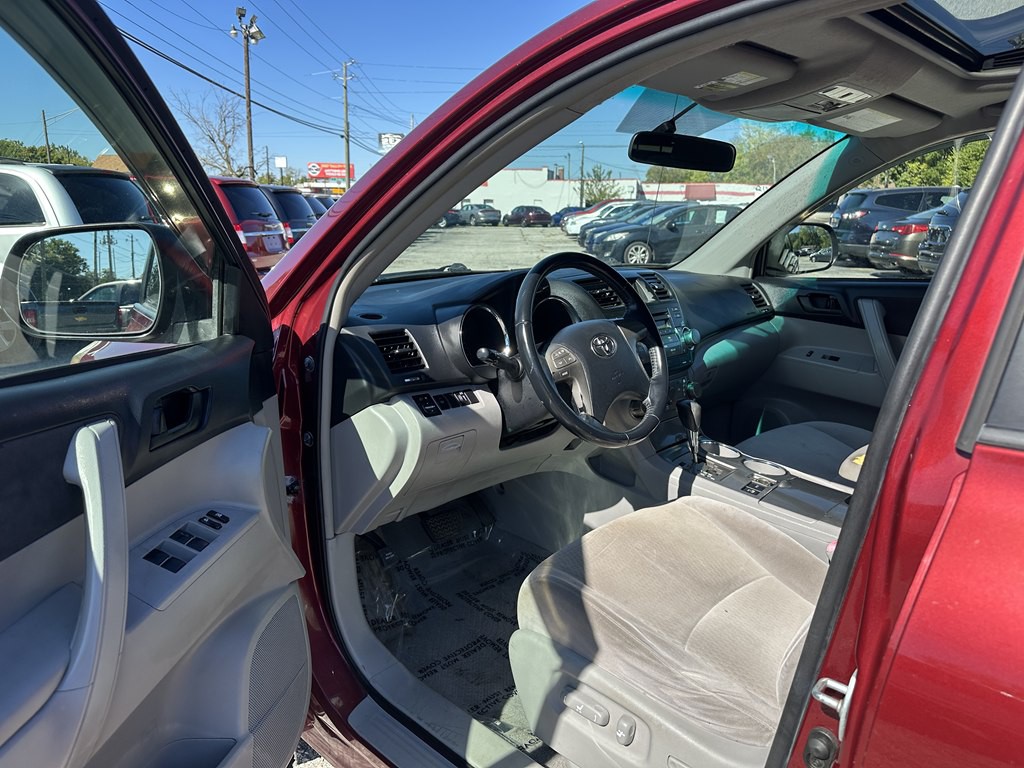 2009 Toyota Highlander Image 16