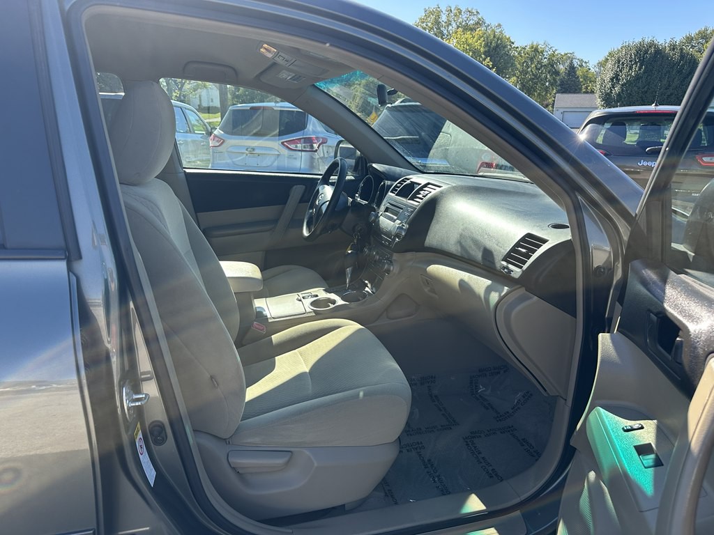 2010 Toyota Highlander Image 18