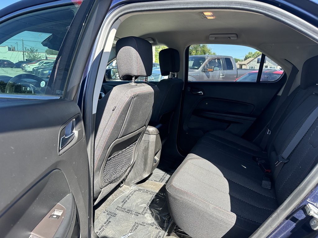 2017 Chevrolet Equinox Image 16
