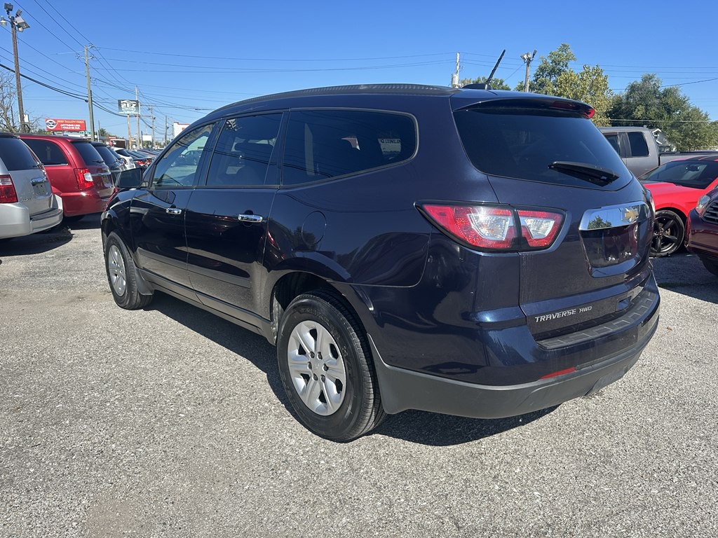 2017 Chevrolet Traverse Image 5