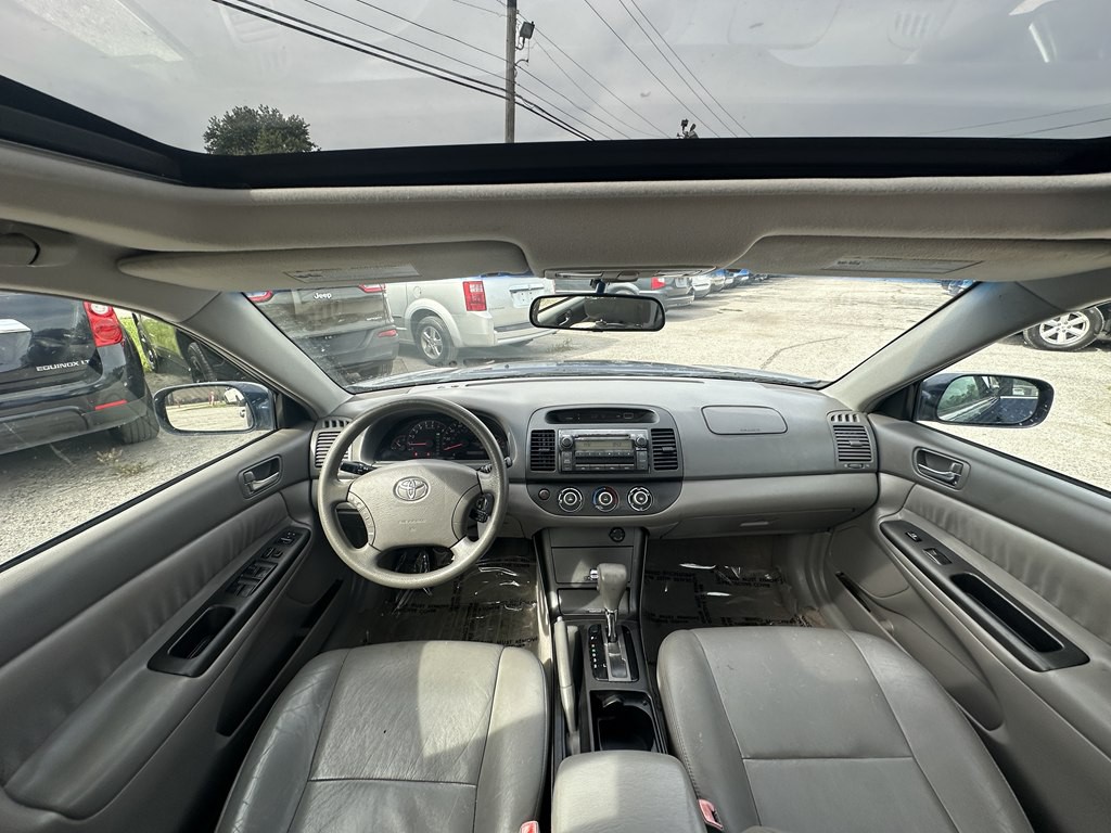 2006 Toyota Camry Image 18