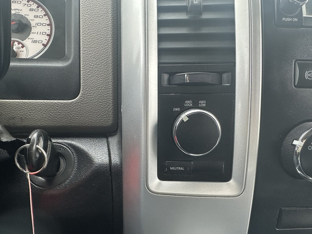 2012 Dodge Ram 2500 Image 14