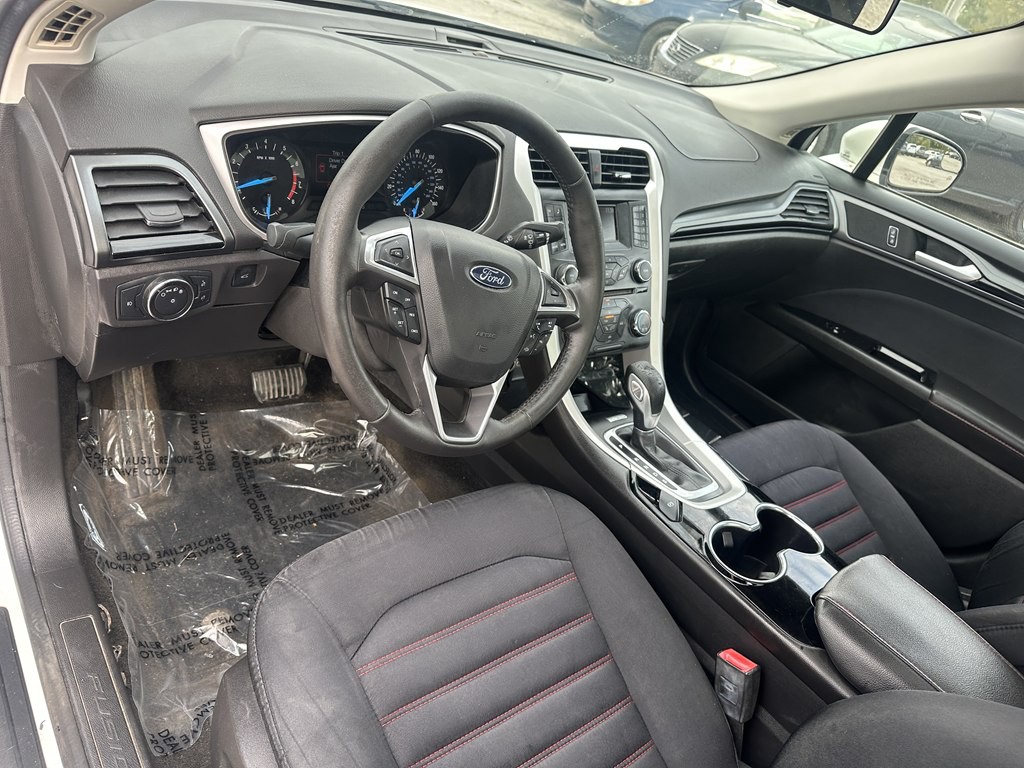 2015 Ford Fusion Image 9