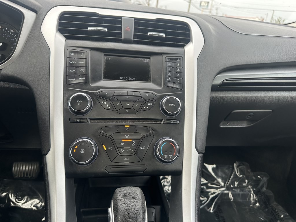 2015 Ford Fusion Image 13