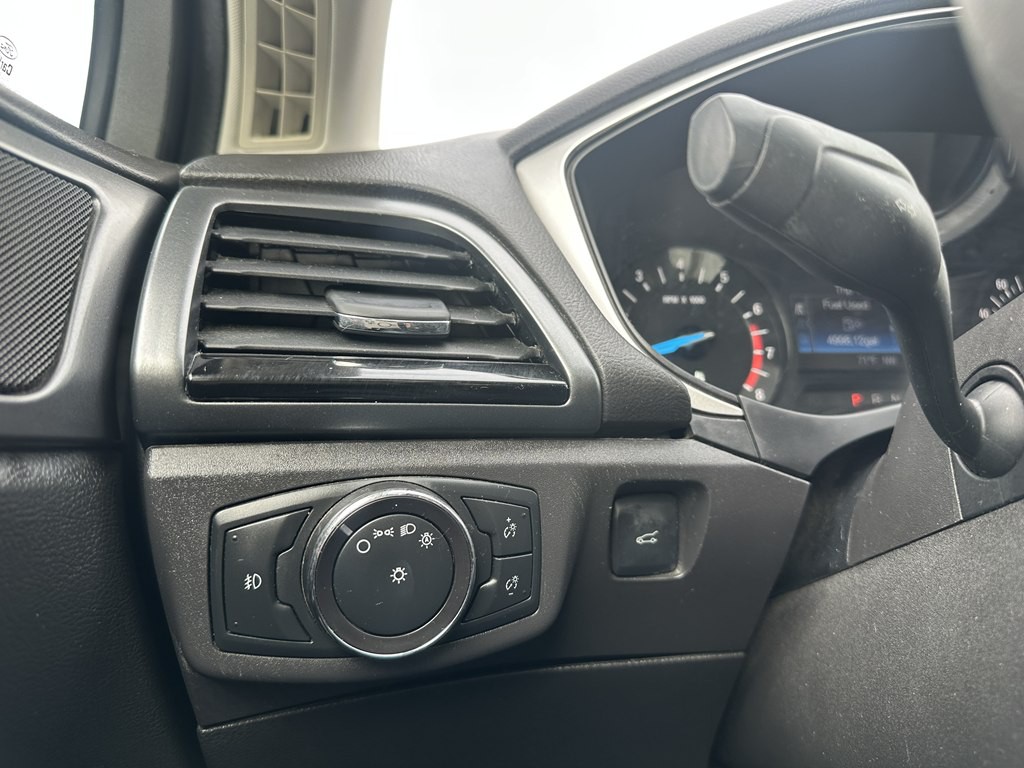 2015 Ford Fusion Image 15