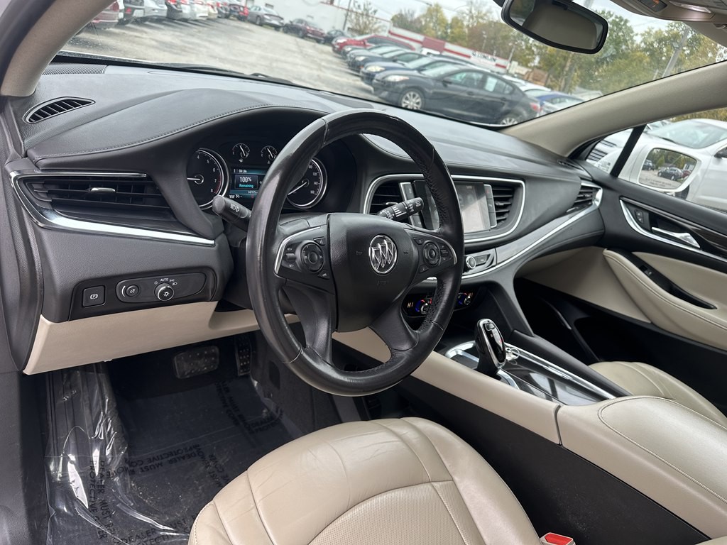 2018 Buick Enclave Image 9