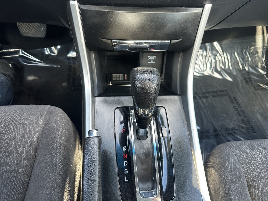 2013 Honda Accord Image 14