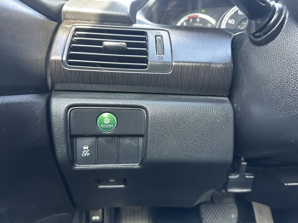 2013 Honda Accord Image 15