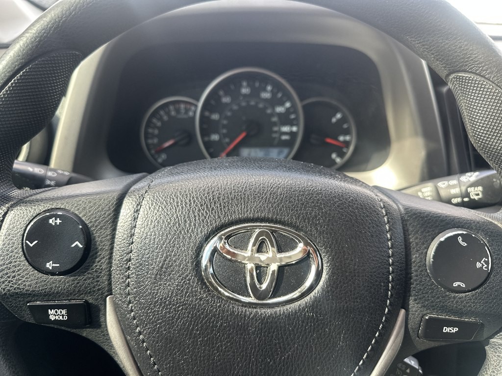 2016 Toyota Rav4 Image 11