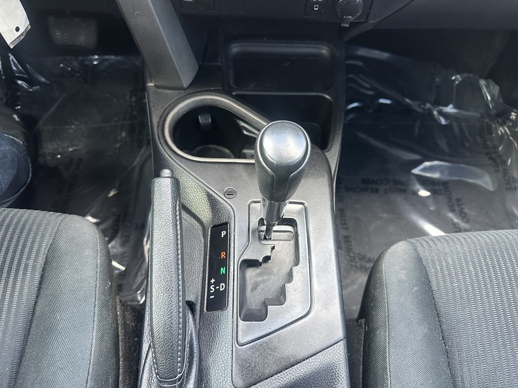 2016 Toyota Rav4 Image 13