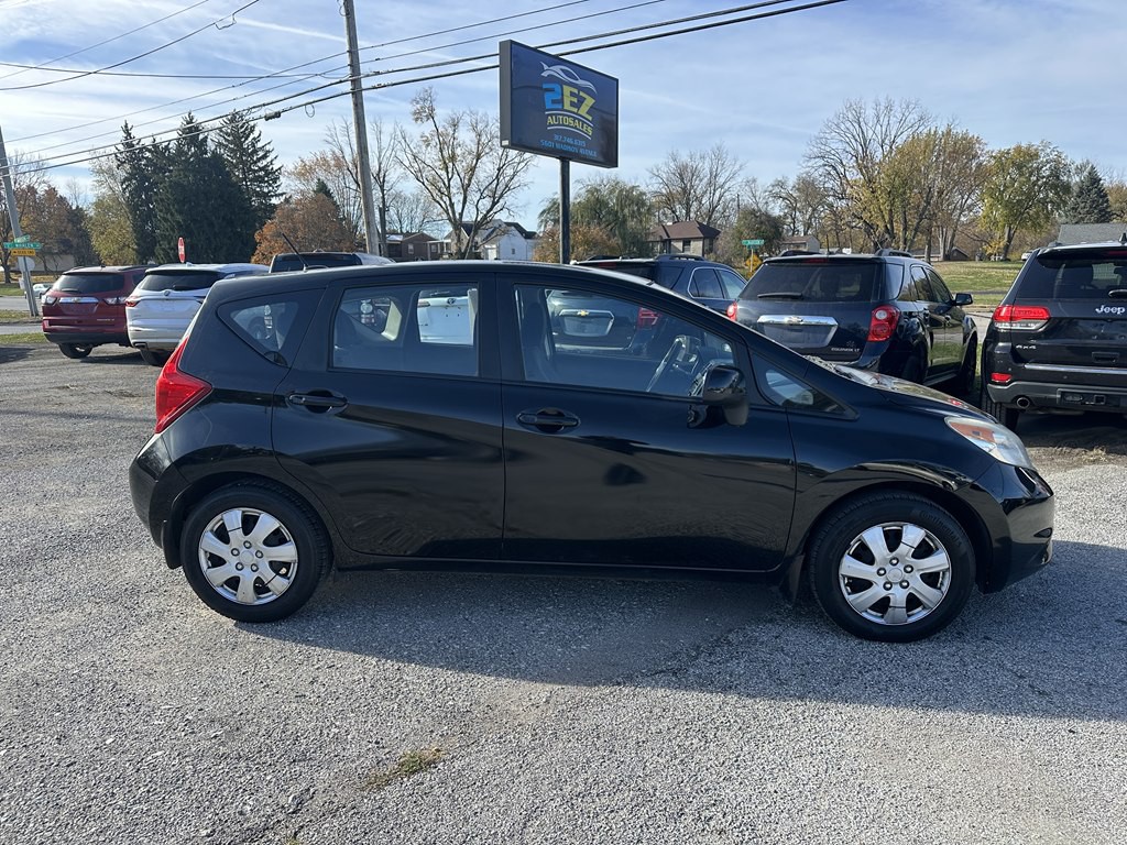 2014 Nissan Versa Image 2