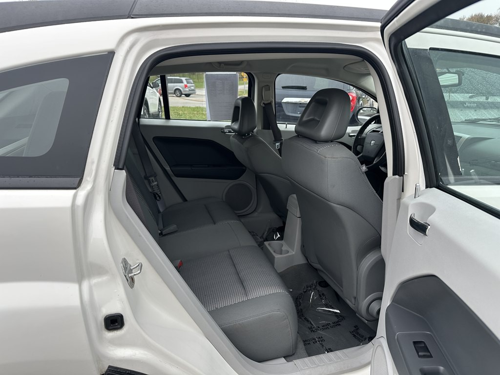 2007 Dodge Caliber Image 16