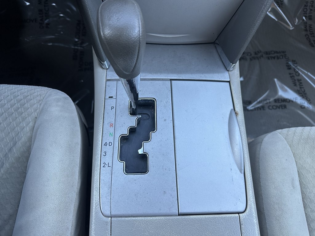 2009 Toyota Camry Image 12