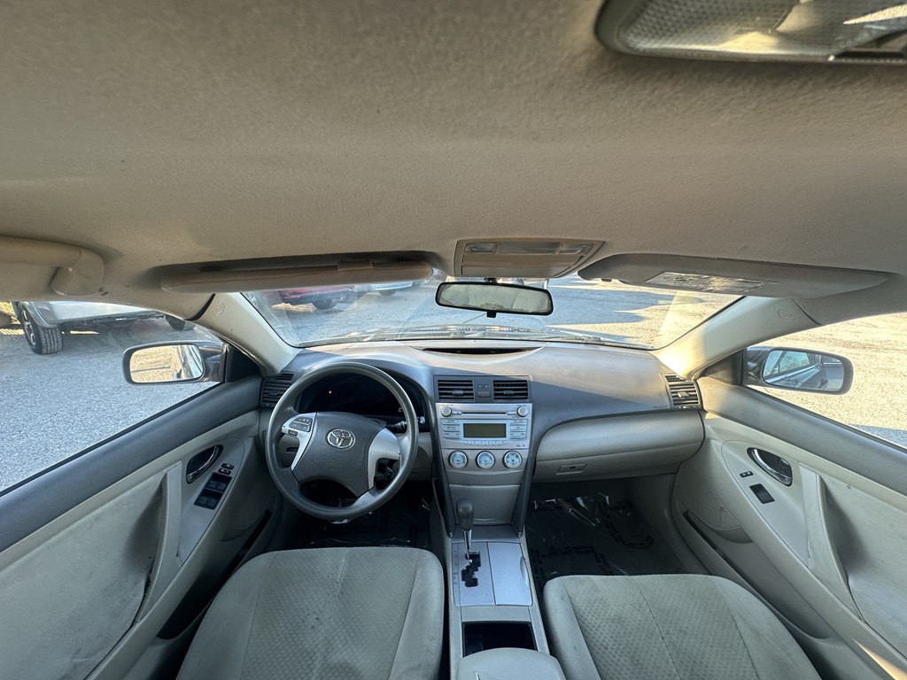 2009 Toyota Camry Image 18