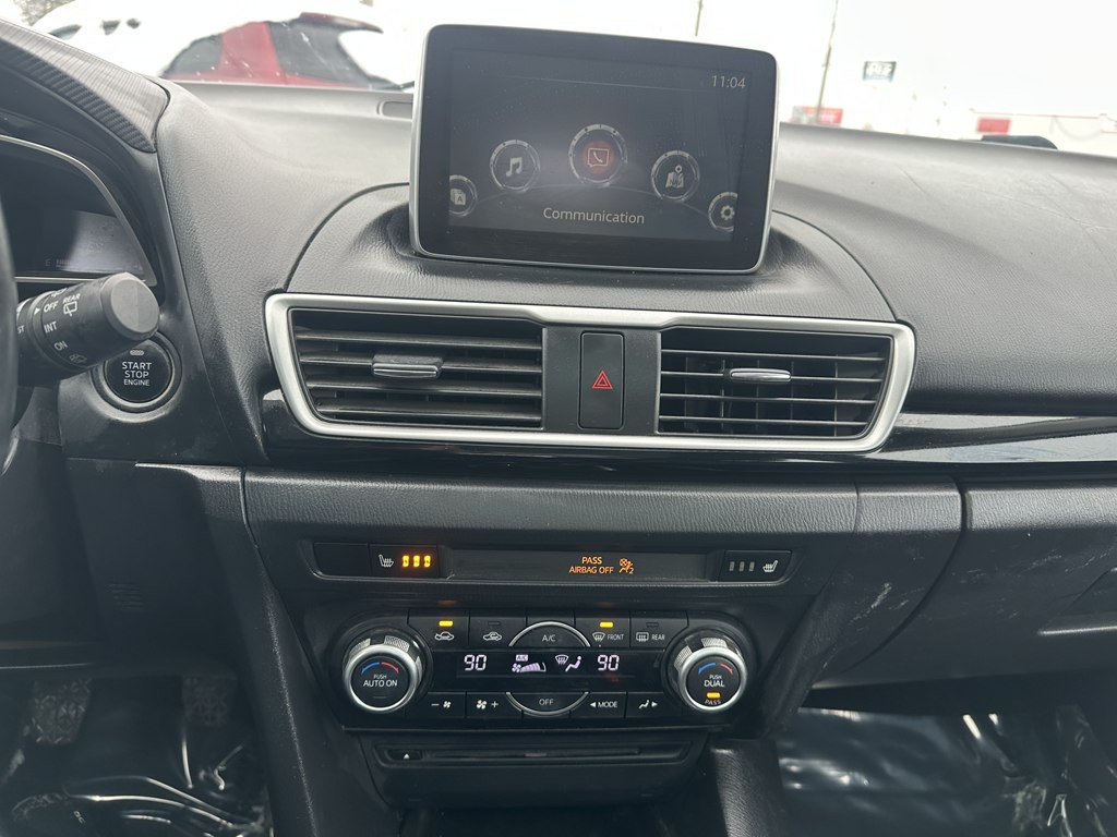 2015 Mazda Mazda3 Image 13