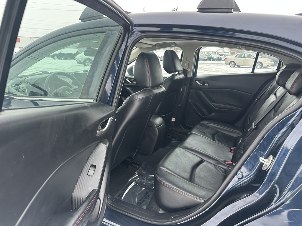 2015 Mazda Mazda3 Image 18