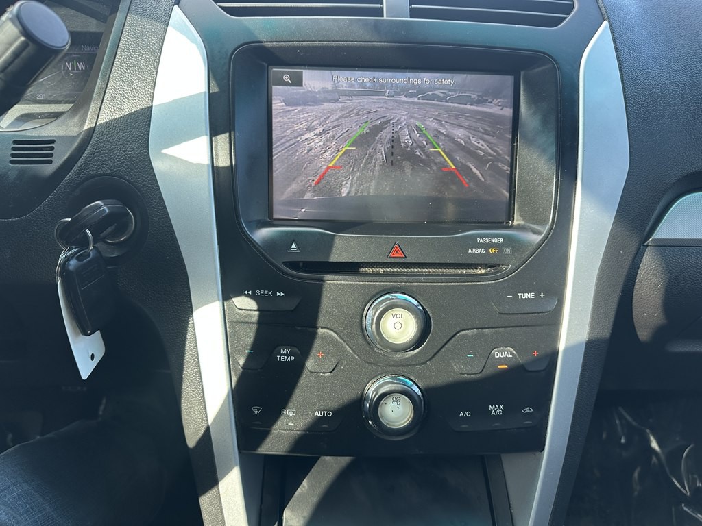 2014 Ford Explorer Image 16