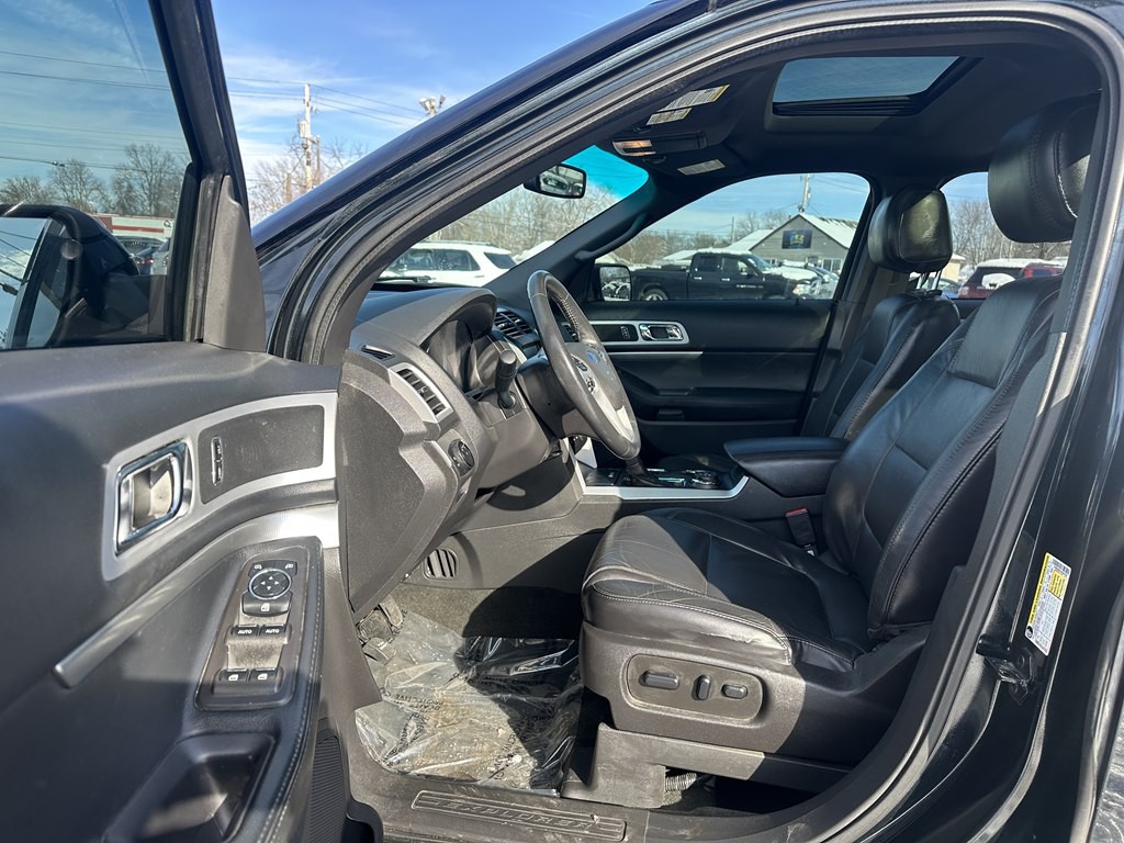 2014 Ford Explorer Image 17