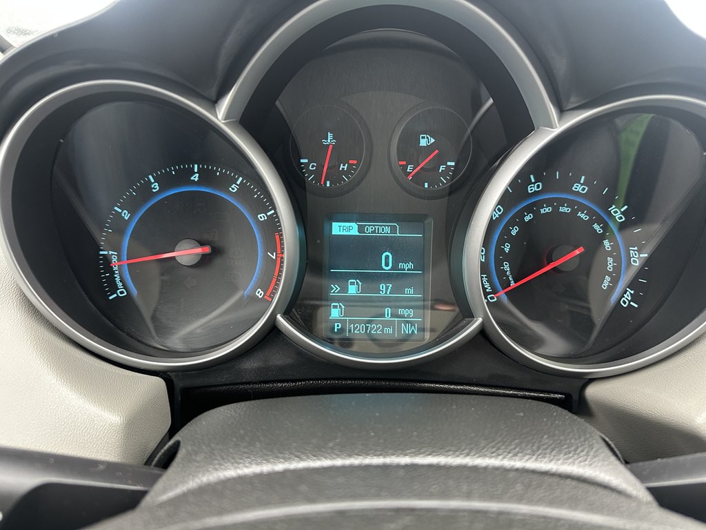 2013 Chevrolet Cruze Image 10