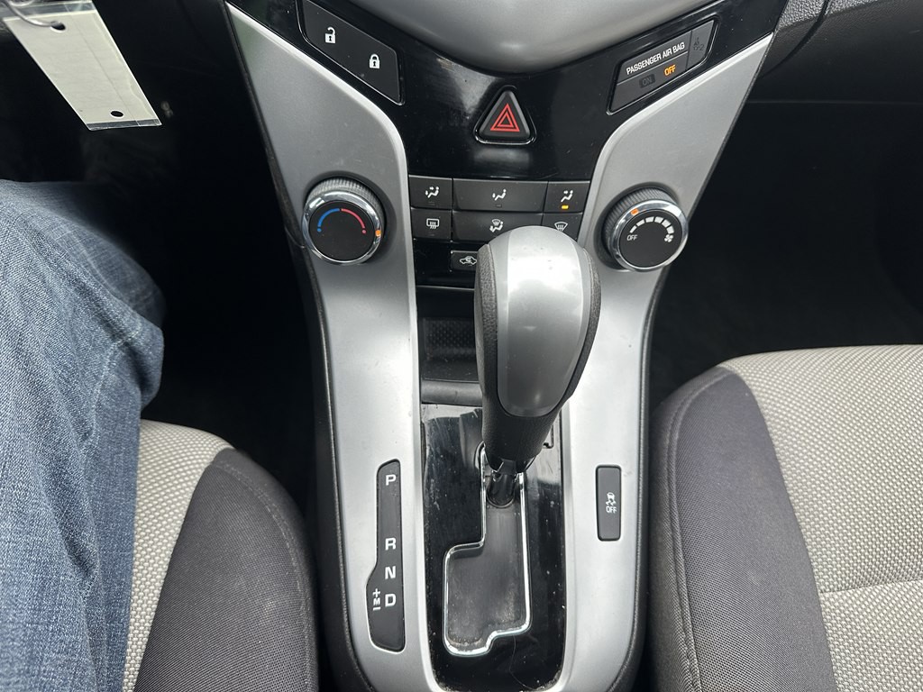 2013 Chevrolet Cruze Image 13