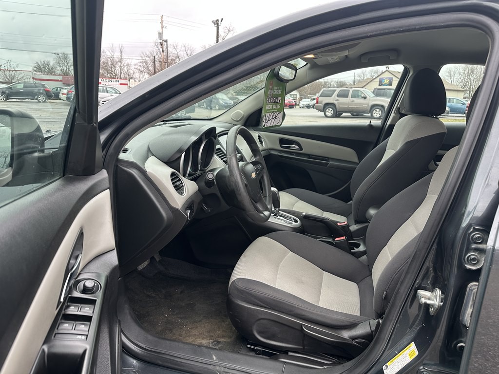 2013 Chevrolet Cruze Image 15