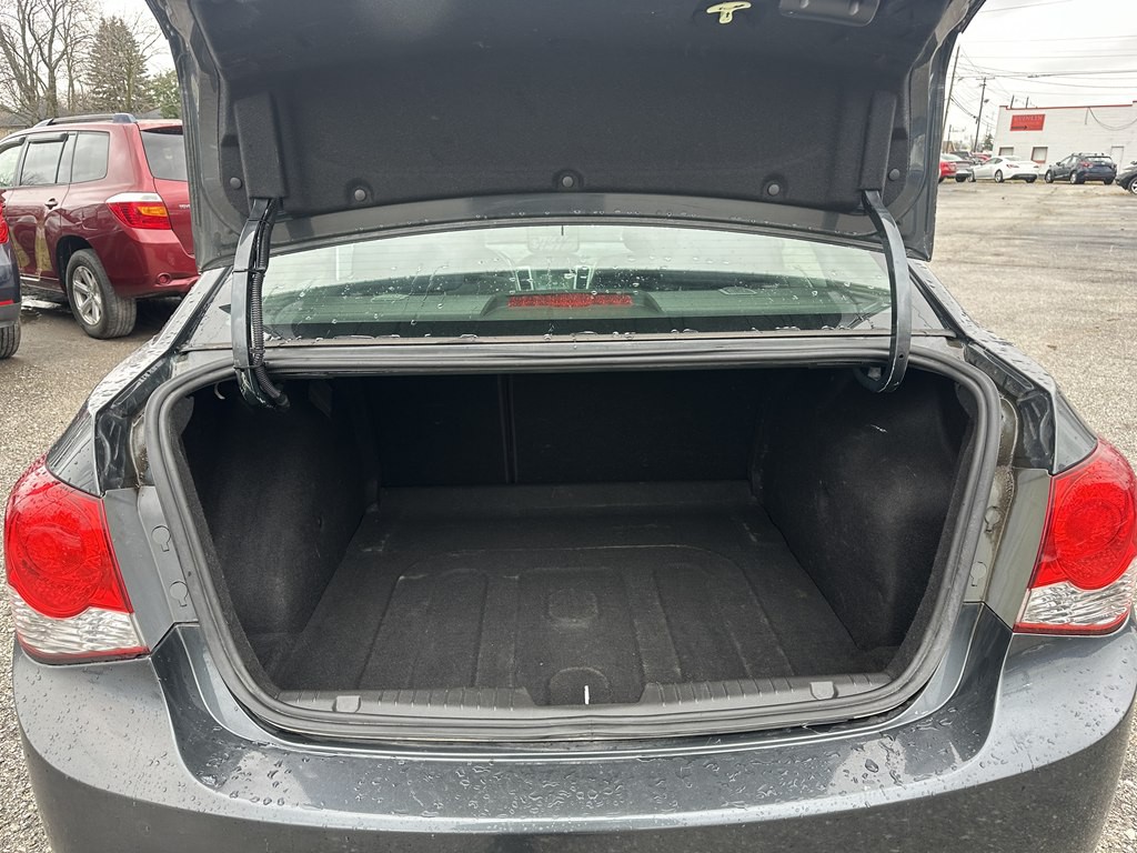 2013 Chevrolet Cruze Image 17