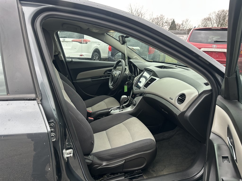 2013 Chevrolet Cruze Image 19