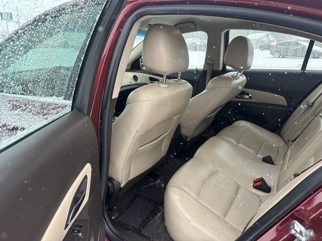 2015 Chevrolet Cruze Image 15