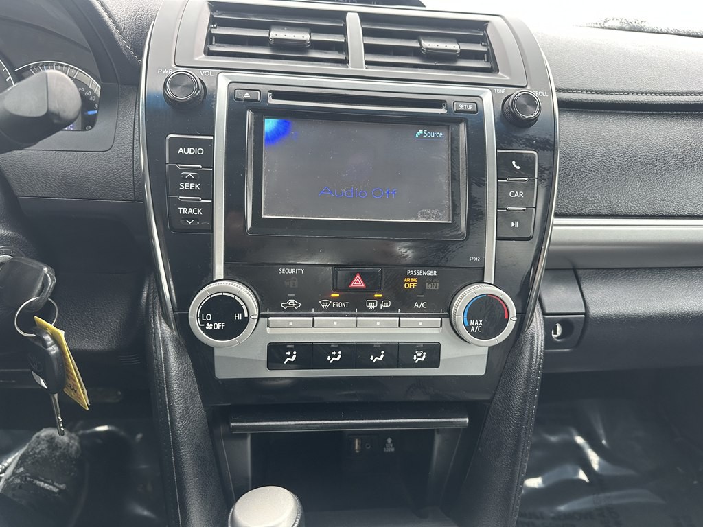 2012 Toyota Camry Image 11