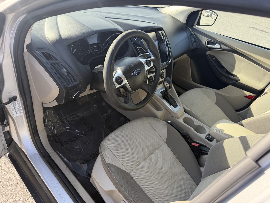 2012 Ford Focus Image 10