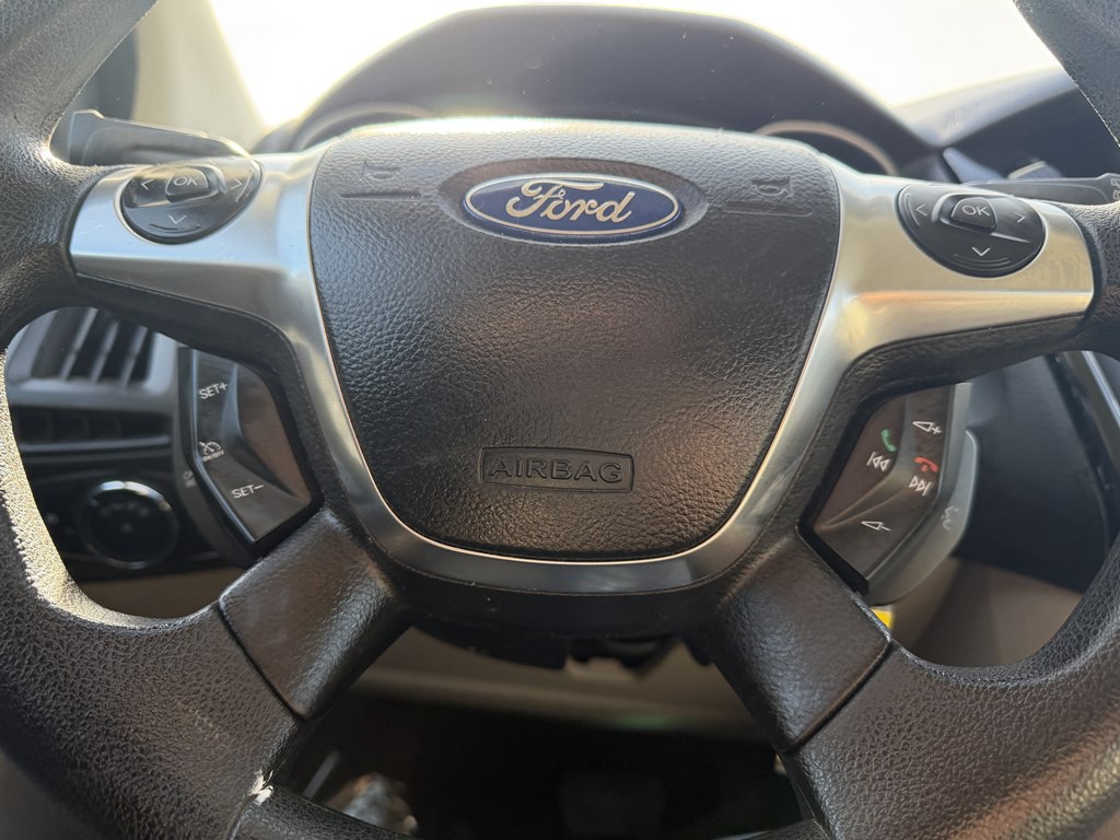 2012 Ford Focus Image 19