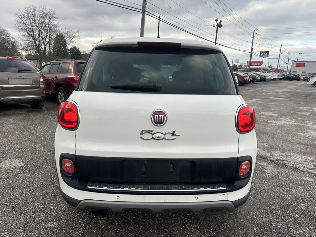 2014 FIAT 500L Image 4