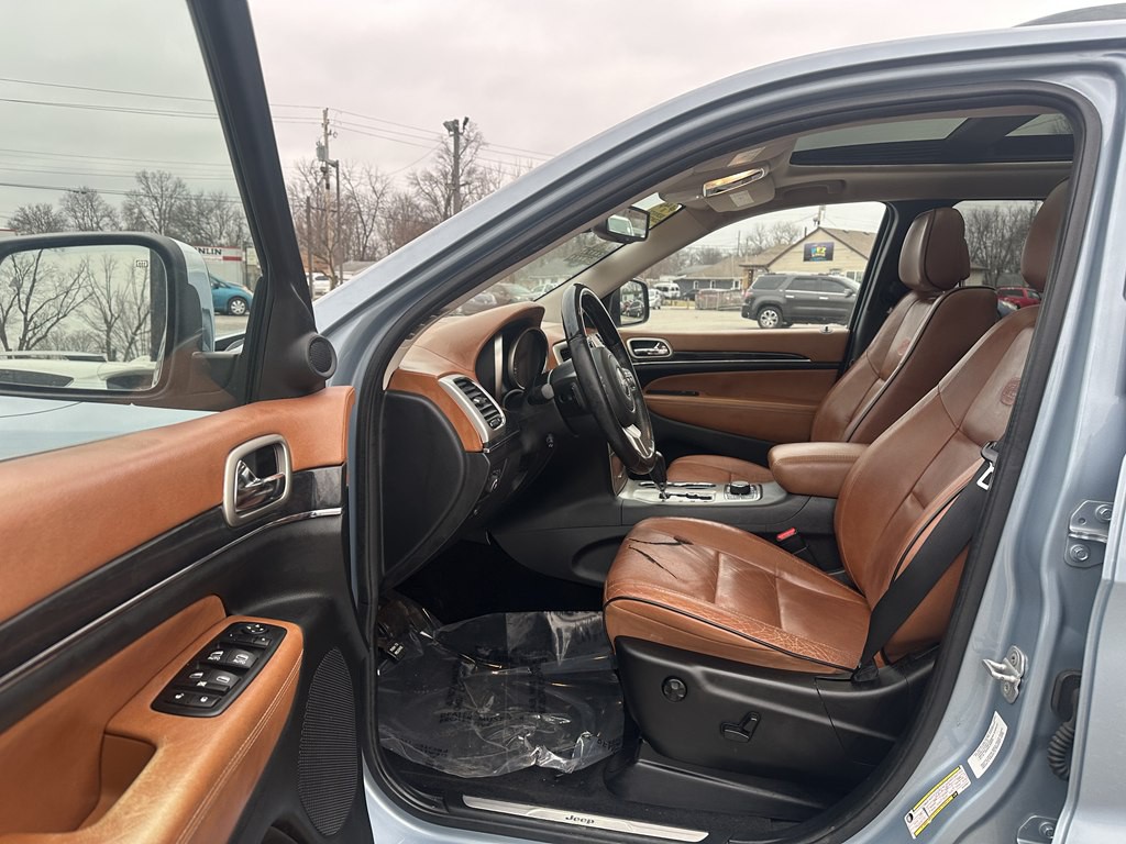 2012 Jeep Grand Cherokee Image 15