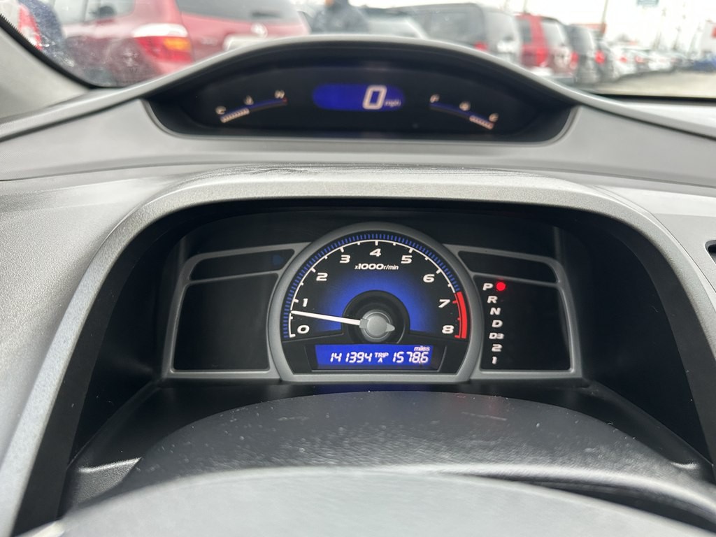 2011 Honda Civic Image 10