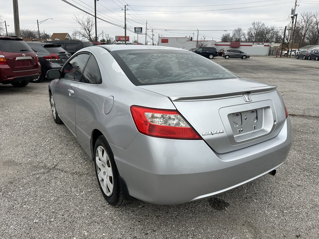 2011 Honda Civic Image 23